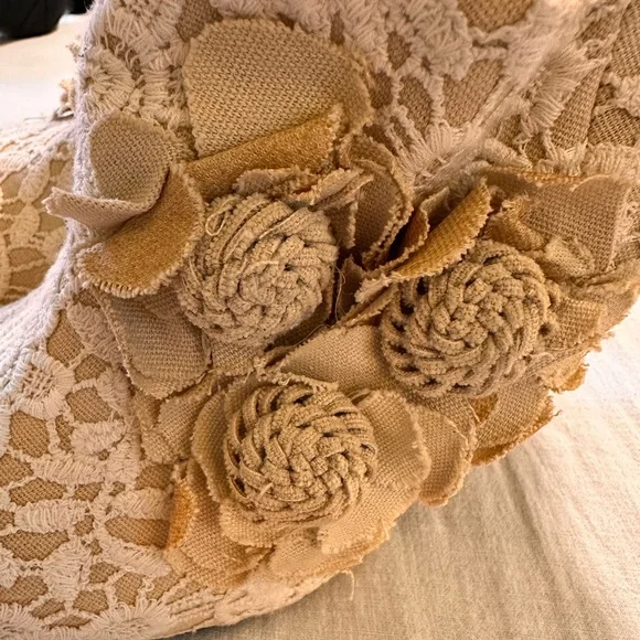 Dolce by mojo moxy lace heels size 9.5 - Picture 8 of 9